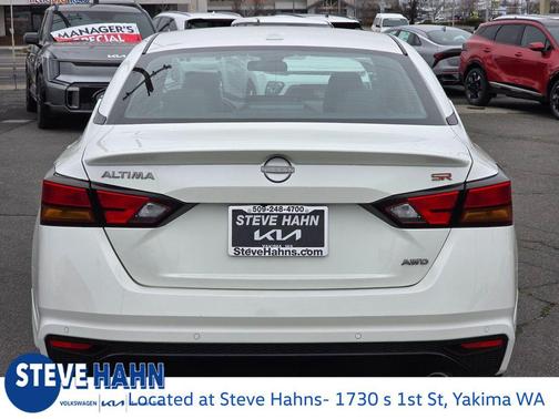 2023 Nissan Altima 2.5 SR