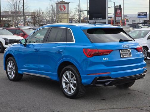2022 Audi Q3 45 S line Premium