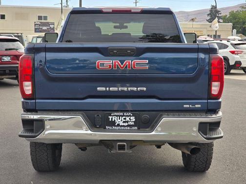 2022 GMC Sierra 2500 SLE