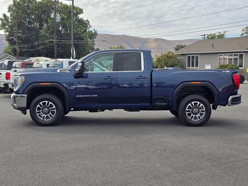 2022 GMC Sierra 2500 SLE