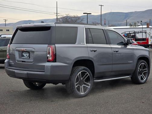 2020 GMC Yukon SLE