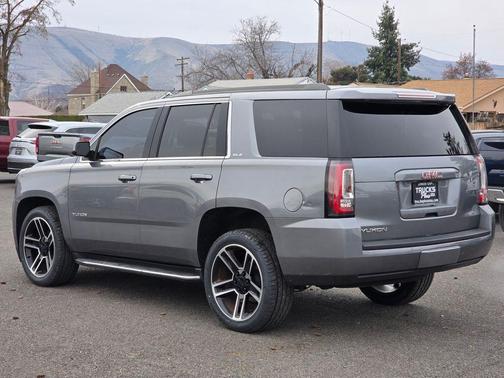 2020 GMC Yukon SLE