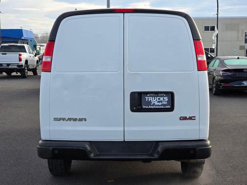 2023 GMC Savana 3500 Work Van