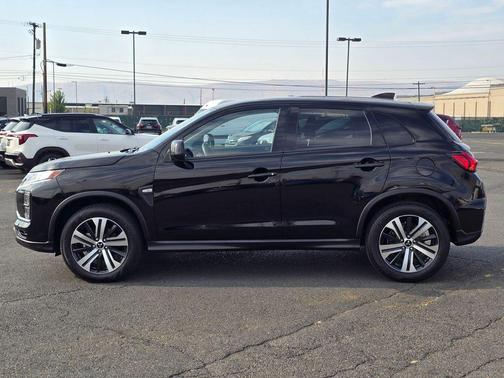 2025 Mitsubishi Outlander Sport 2.0 SE