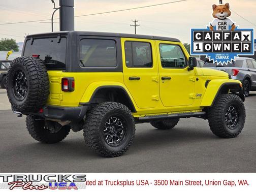 2023 Jeep Wrangler Sahara