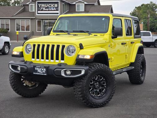 2023 Jeep Wrangler Sahara