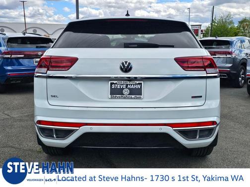 2022 Volkswagen Atlas Cross Sport 2.0T SEL R-Line