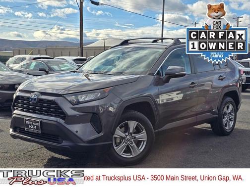 2022 Toyota RAV4 Hybrid LE