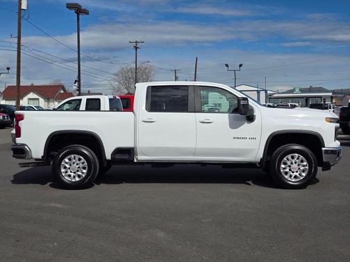 2024 Chevrolet Silverado 3500 LT