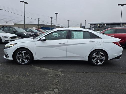 2023 Hyundai ELANTRA HEV Limited