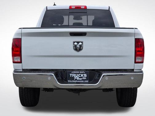 2020 RAM 1500 Classic SLT