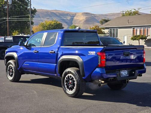 2025 Toyota Tacoma TRD Off Road