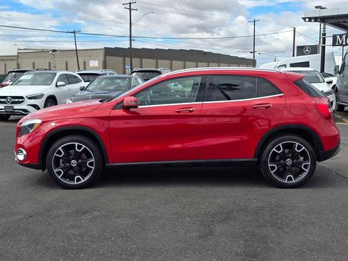 2019 Mercedes-Benz GLA 250 Base 4MATIC