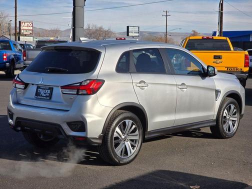 2021 Mitsubishi Outlander Sport 2.0 ES