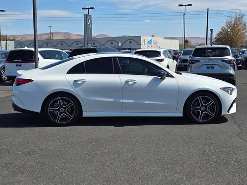 2024 Mercedes-Benz CLA 250 Base 4MATIC
