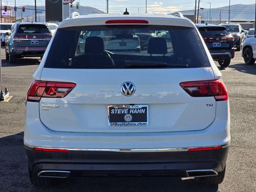 2018 Volkswagen Tiguan 2.0T SEL Premium