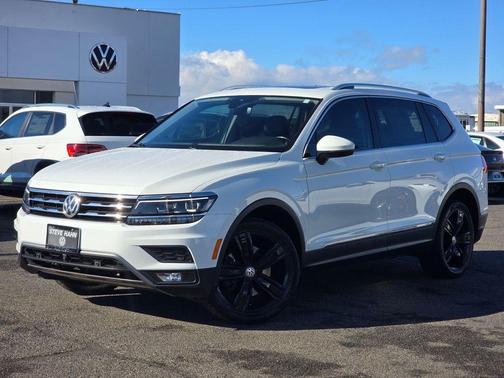 2018 Volkswagen Tiguan 2.0T SEL Premium