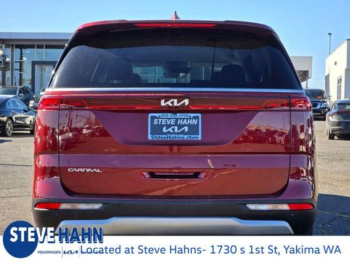 2024 Kia Carnival LX