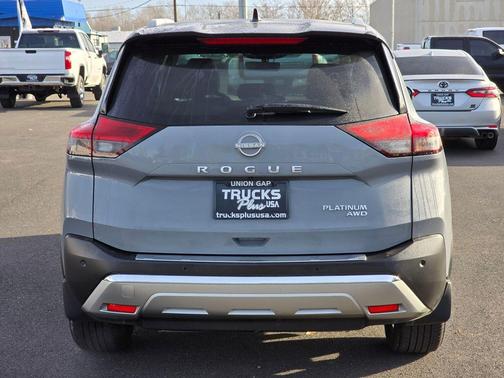 2023 Nissan Rogue Platinum
