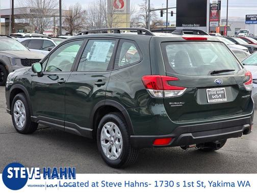 2024 Subaru Forester Base (CVT)