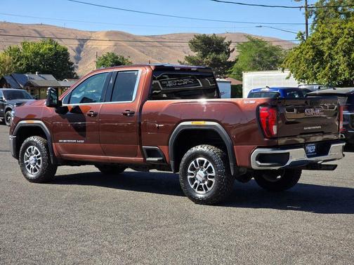2024 GMC Sierra 2500 SLE