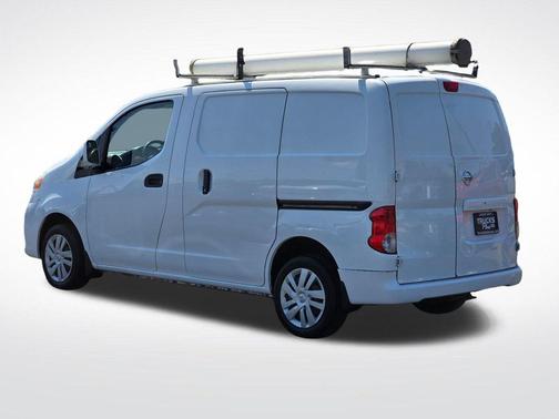 2018 Nissan NV200 SV