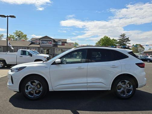 2023 Ford Escape ST-Line Select