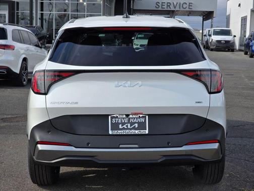 2026 Kia Sportage Hybrid S