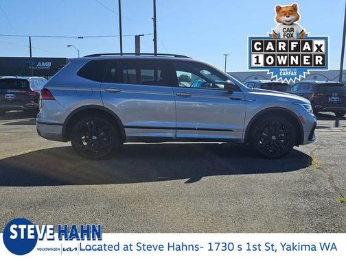 2022 Volkswagen Tiguan 2.0T SE R-Line Black