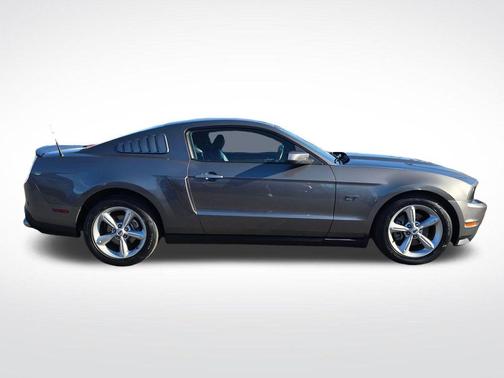 2010 Ford Mustang GT Premium