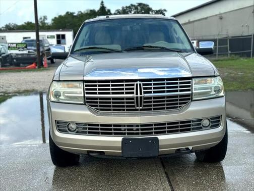 2008 Lincoln Navigator Base