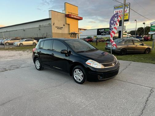2012 Nissan Versa 1.8 S