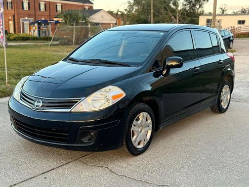 2012 Nissan Versa 1.8 S