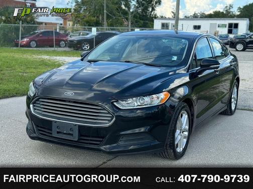 2013 Ford Fusion SE