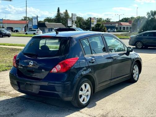 2009 Nissan Versa 1.8 SL