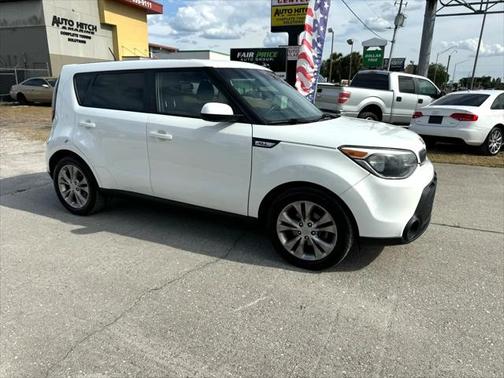 2015 Kia Soul +