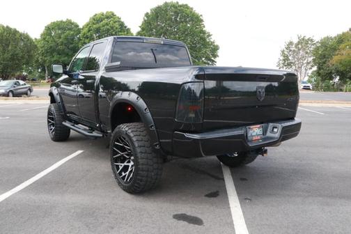 Photo 4 of 99 of 2017 RAM 1500 Express