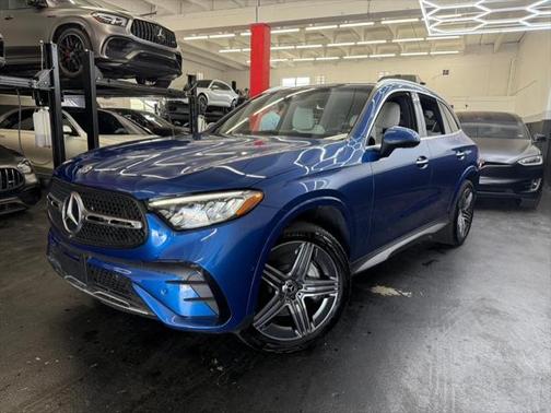 2023 Mercedes-Benz GLC 300 Base