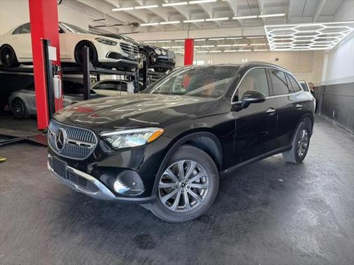 2023 Mercedes-Benz GLC 300 Base