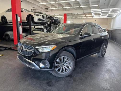 2023 Mercedes-Benz GLC 300 Base