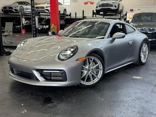 2021 Porsche 911 Carrera