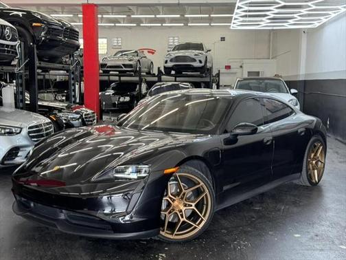 2021 Porsche Taycan RWD