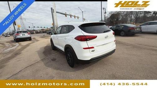 2019 Hyundai TUCSON SE