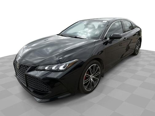 2019 Toyota Avalon XLE