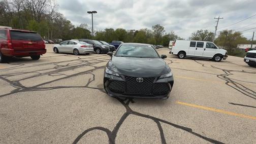 2019 Toyota Avalon XLE