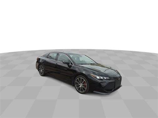 2019 Toyota Avalon XLE