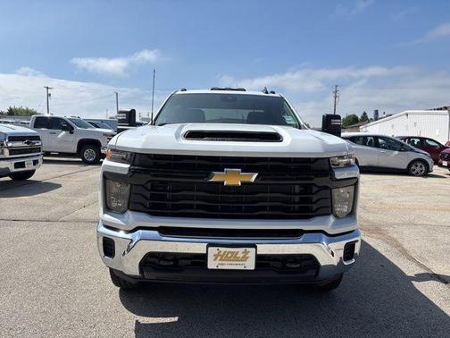 2025 Chevrolet Silverado 3500 WT