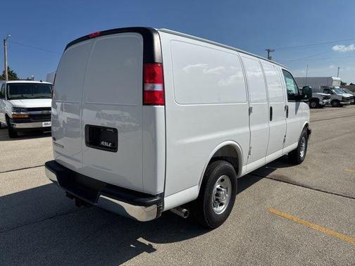 2025 Chevrolet Express 2500 Work Van