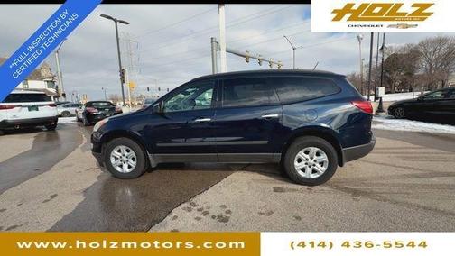 2011 Chevrolet Traverse LS