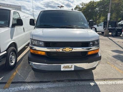2025 Chevrolet Express 3500 Work Van